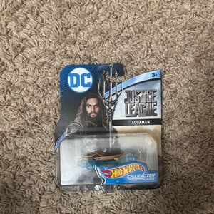 Hot Wheels Justice League Aquaman Character Car